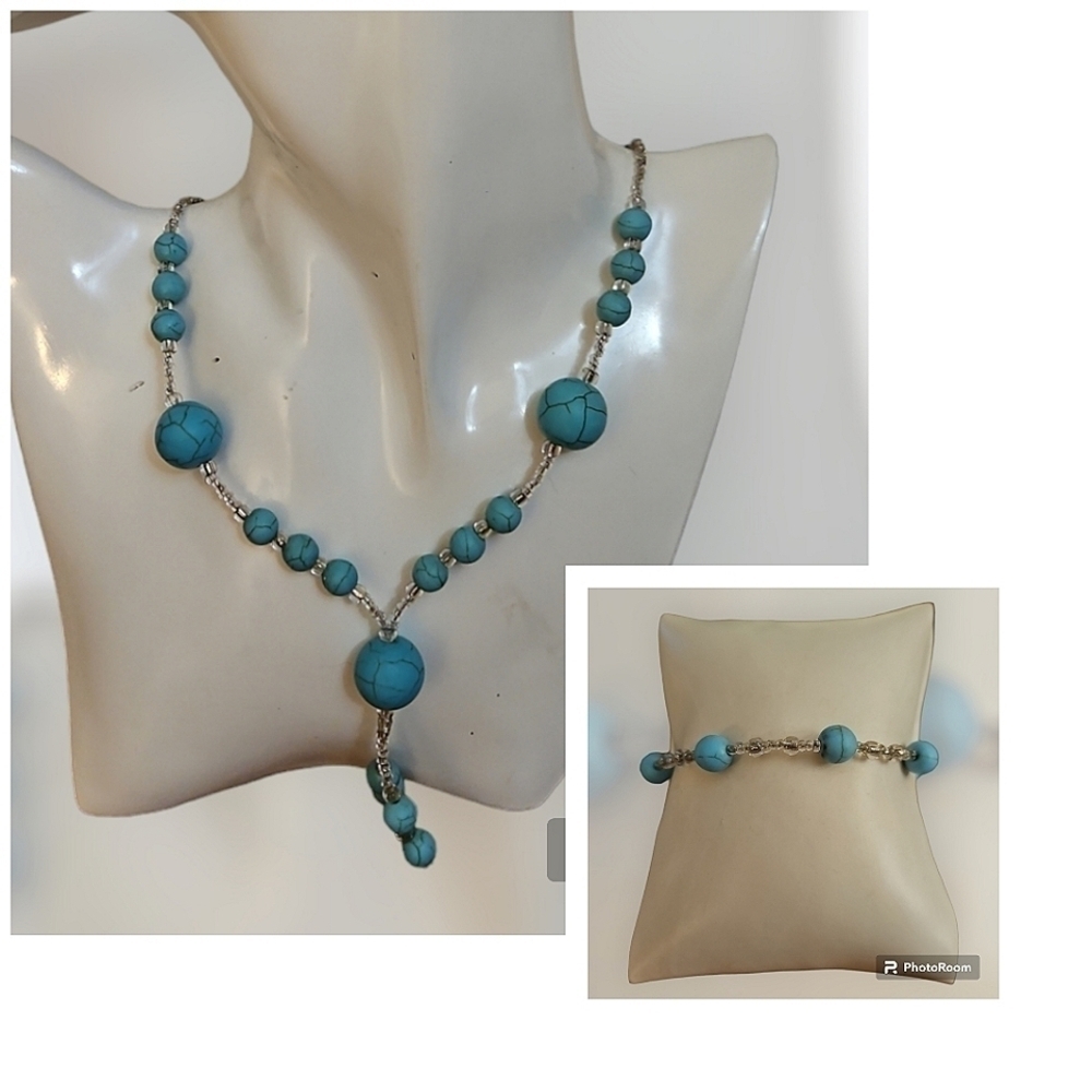 HANDMADE Cowboy Core Howlite Turquoise Glass Beaded Necklace Bracelet Set